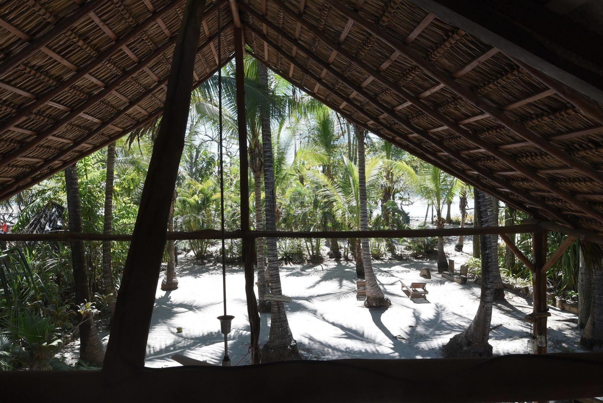 Santascabinas Playa Santa Teresa  ภายนอก รูปภาพ